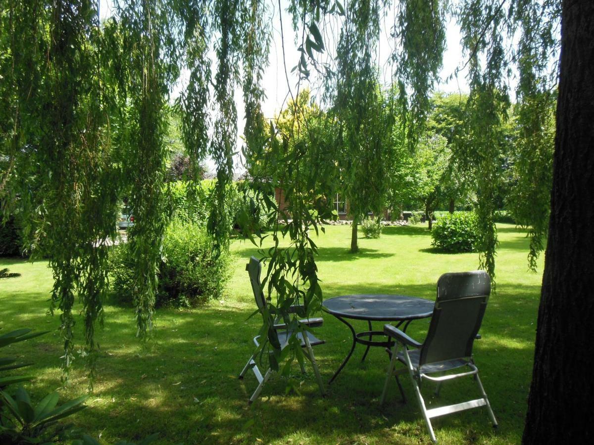 B&B Landgoed Sonneborghe Kollumerzwaag Luaran gambar