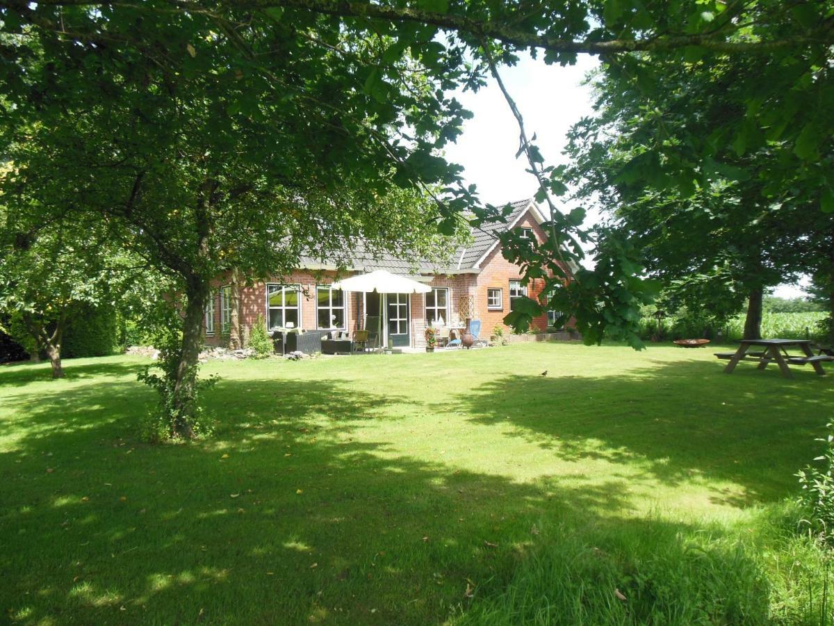 B&B Landgoed Sonneborghe Kollumerzwaag Luaran gambar