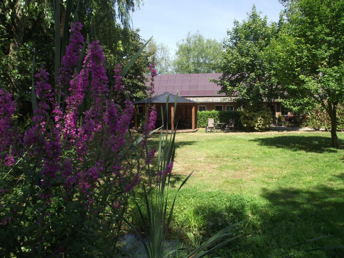 B&B Landgoed Sonneborghe Kollumerzwaag Luaran gambar