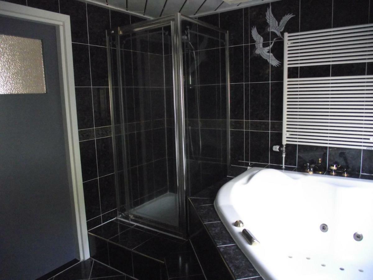 B&B Landgoed Sonneborghe Kollumerzwaag Luaran gambar